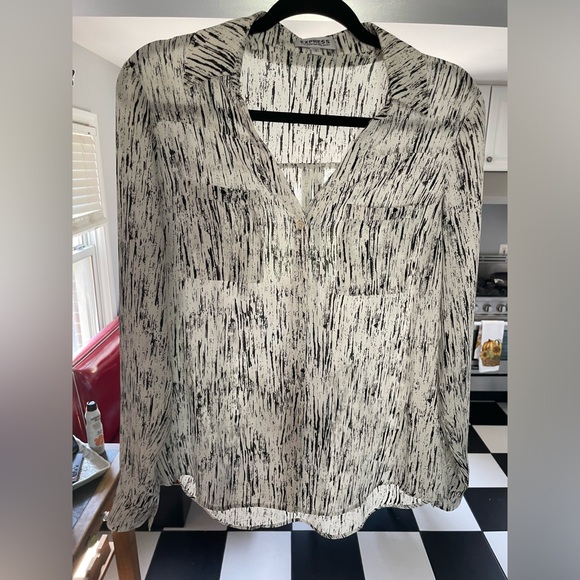 Express blouse - Picture 1 of 2
